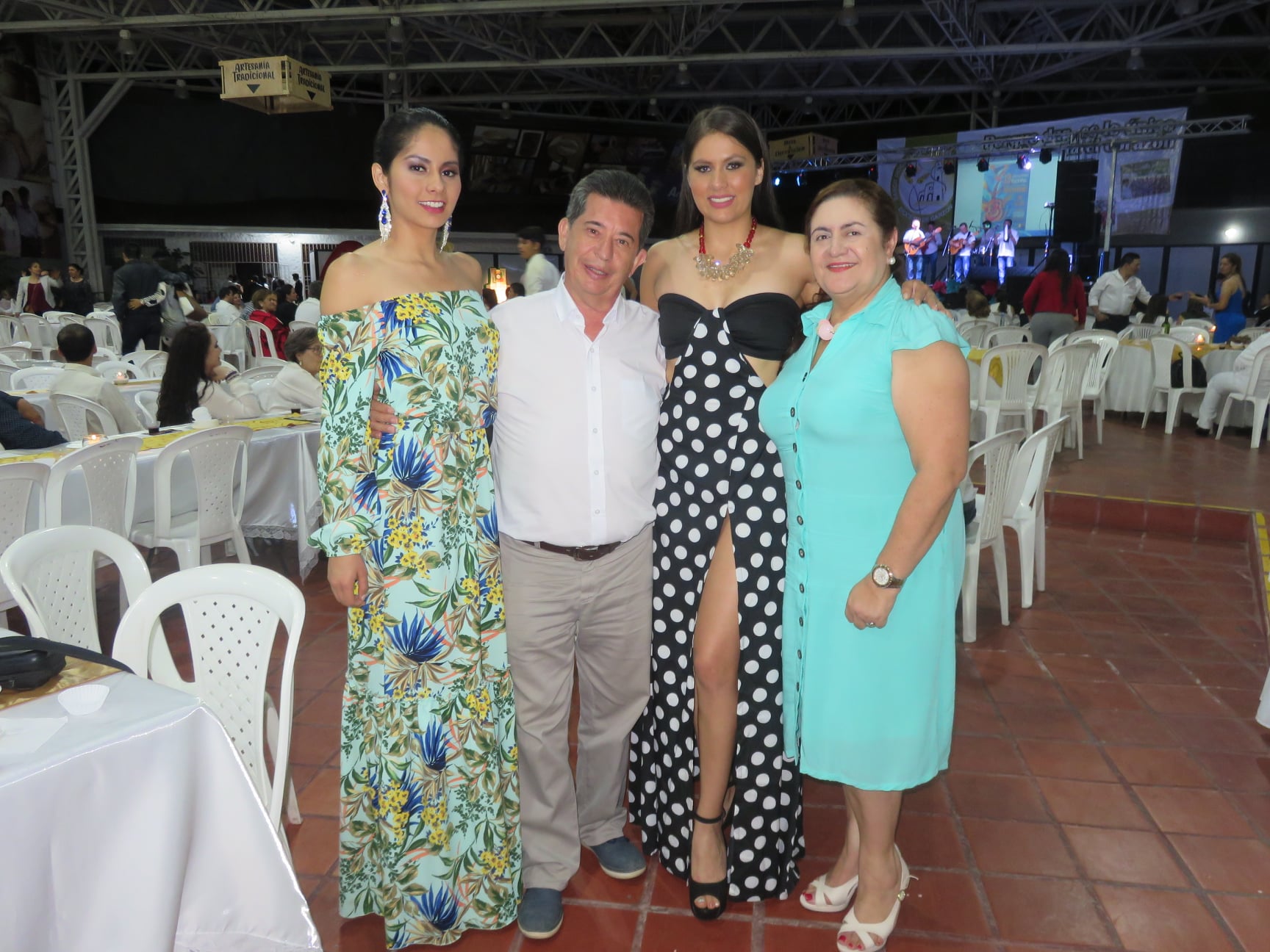 Salome Artunduaga, Ricardo Ayerbe, Erika Vargas y Clara Inés Triviño, directora Cámara de Comercio de Pitalito.